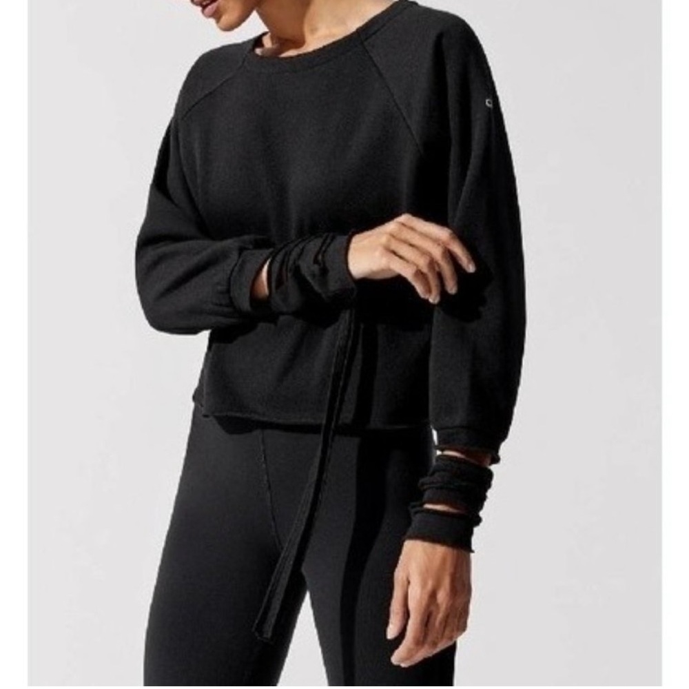 ALO YOGA  Tribe Long Sleeve Top In Black